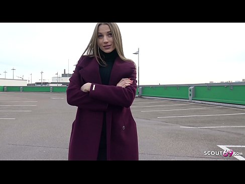 ❤️ VĀCU SKAUTS IR SAPNIS, PIESKARAS STEELE, AUTOSTĀVVIETA TELLTALE UN SEXY PAR NAUDU ❤❌  Sekss pie lv.xsexshop.ru ❌