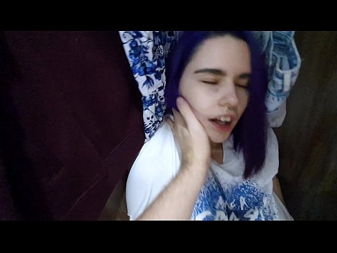 ❤️ Atradu savu māsu skapī un palīdzēju viņai beigt. ❤❌ Sekss pie lv.xsexshop.ru ❌